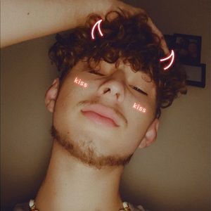 Meet your Posher, Carmelo